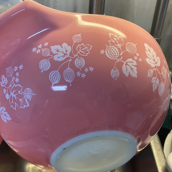 Cinderella Gooseberry Pyrex Mixing Bowls - Picture 10 of 12